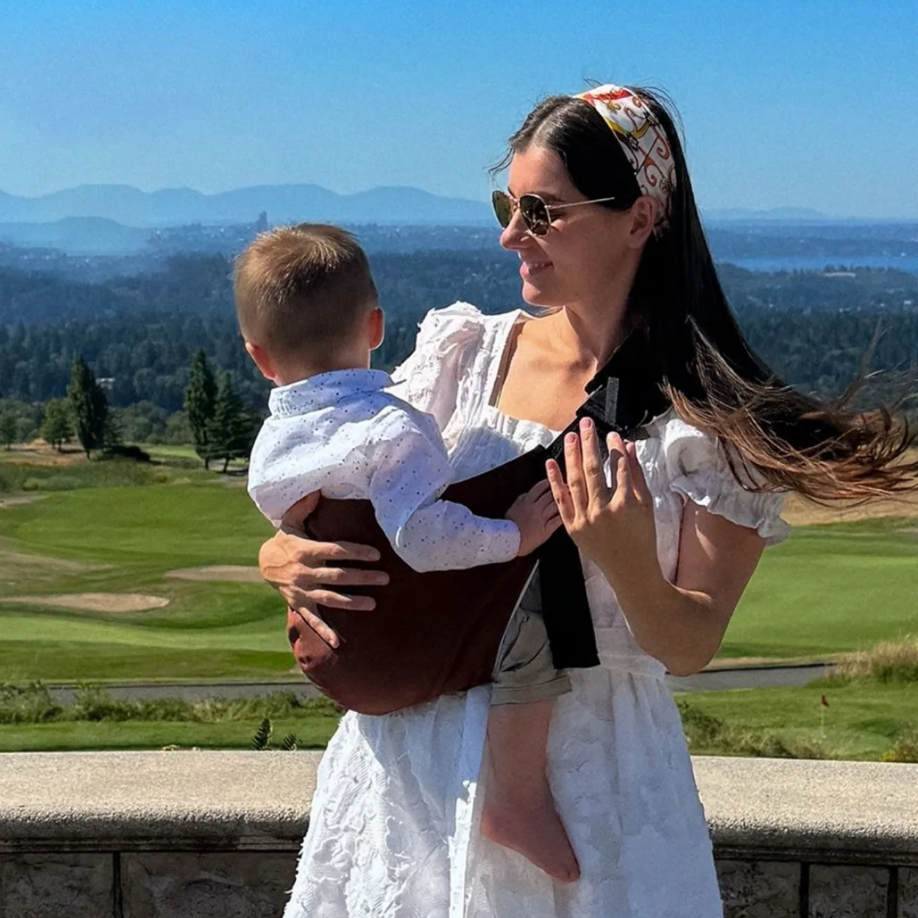 OONA™ Toddler Carrier